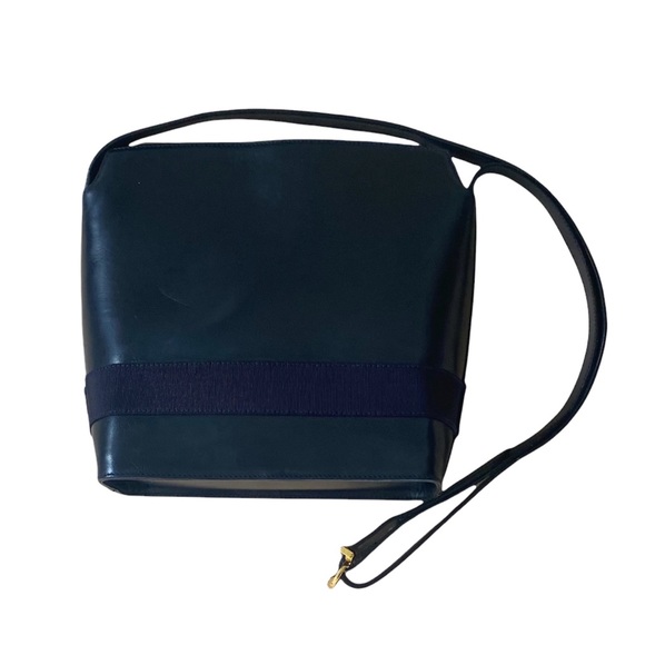 Salvatore Ferragamo Vara Bow Navy Blue Leather Shoulder Bag New - Picture 2 of 9